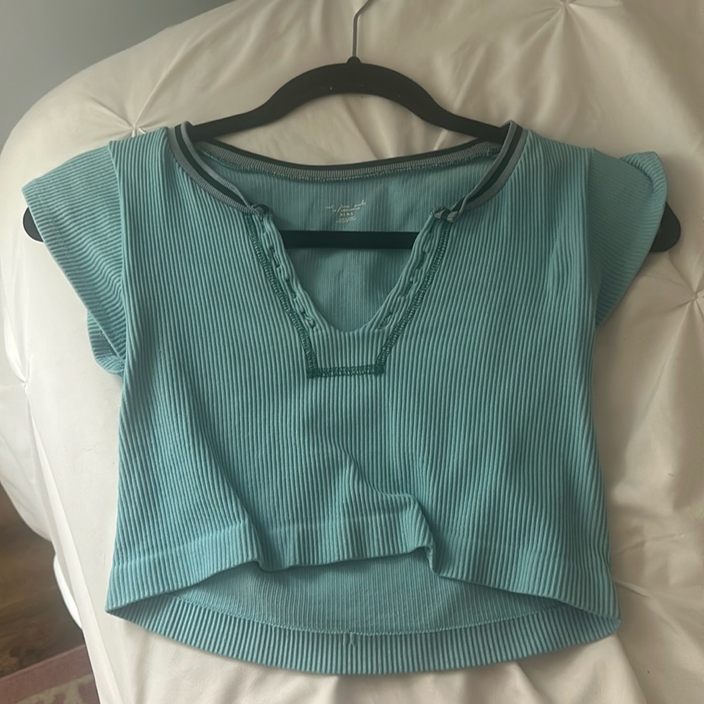 Urban outfitters go for gold top